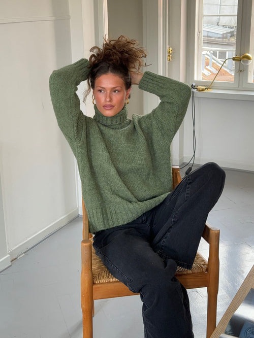 Valdamara oversized turtleneck - Green